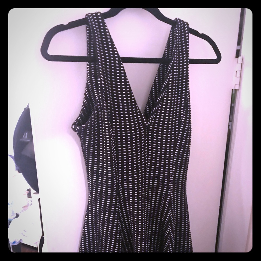 Black and white Zara dress